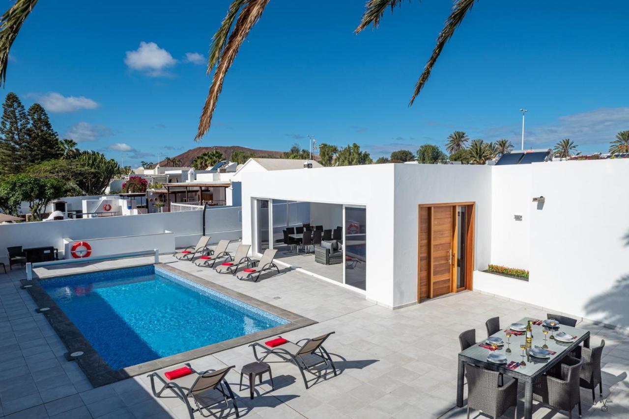 Villa Rossa - Villas Now - Lh215 By Villas Now Ltd Playa Blanca  Esterno foto