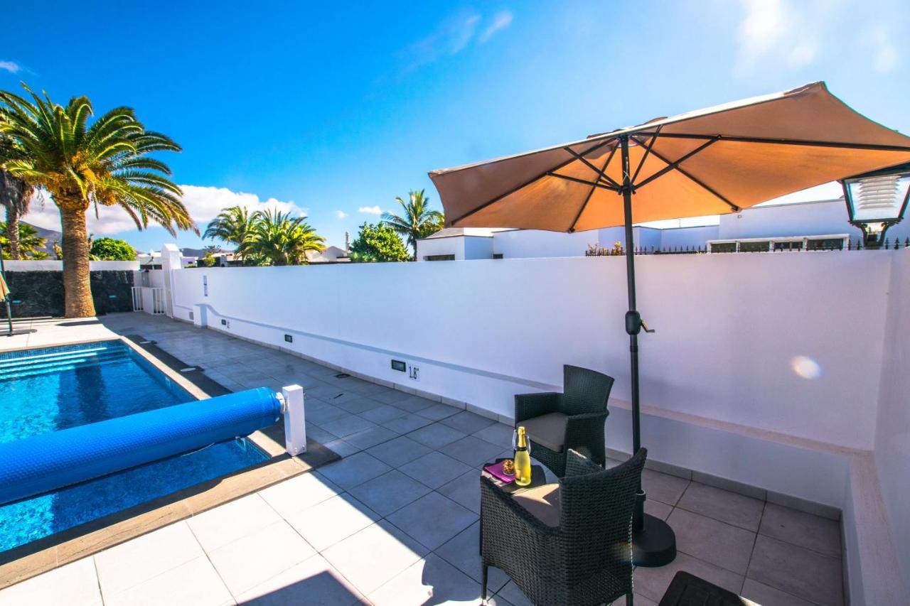 Villa Rossa - Villas Now - Lh215 By Villas Now Ltd Playa Blanca  Esterno foto