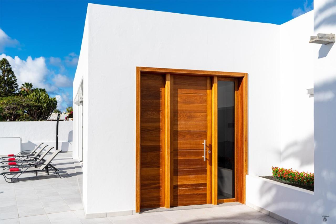 Villa Rossa - Villas Now - Lh215 By Villas Now Ltd Playa Blanca  Esterno foto