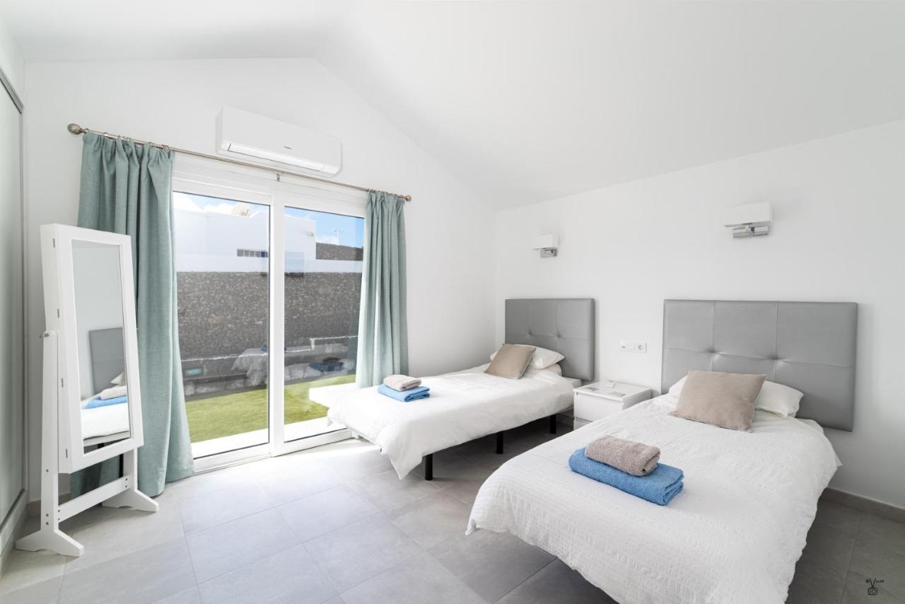 Villa Rossa - Villas Now - Lh215 By Villas Now Ltd Playa Blanca  Esterno foto
